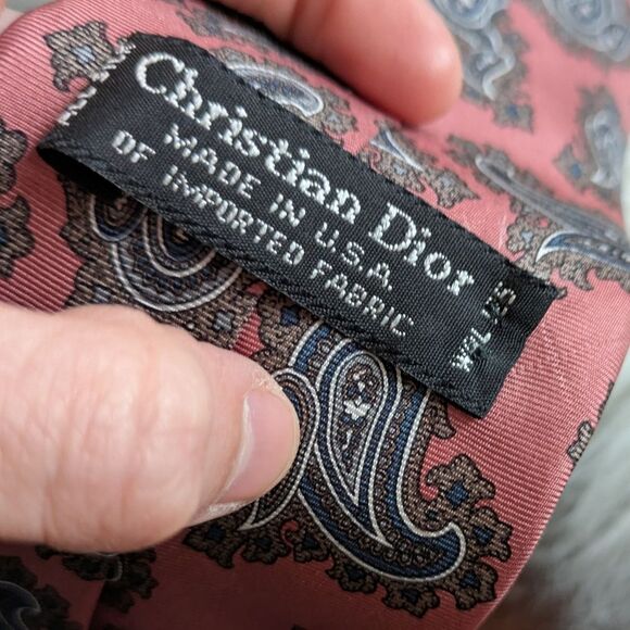 Vintage Christian Dior 100% Silk Men's Paisley Tie Necktie Made In USA - Picture 3 of 6